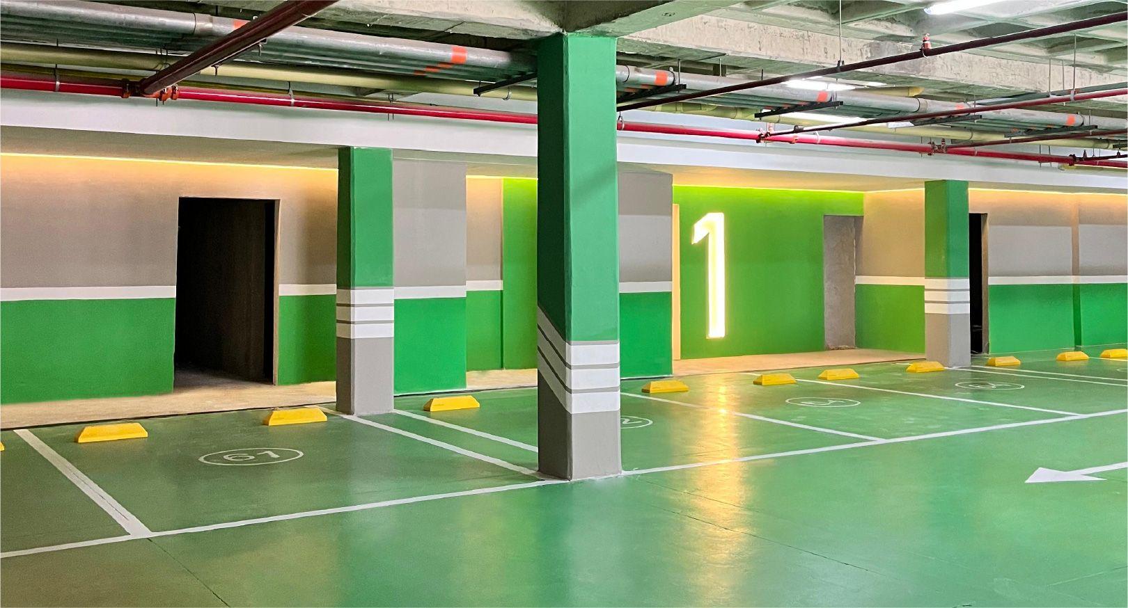 Foto de la amenidad  Parqueadero con iluminación LED